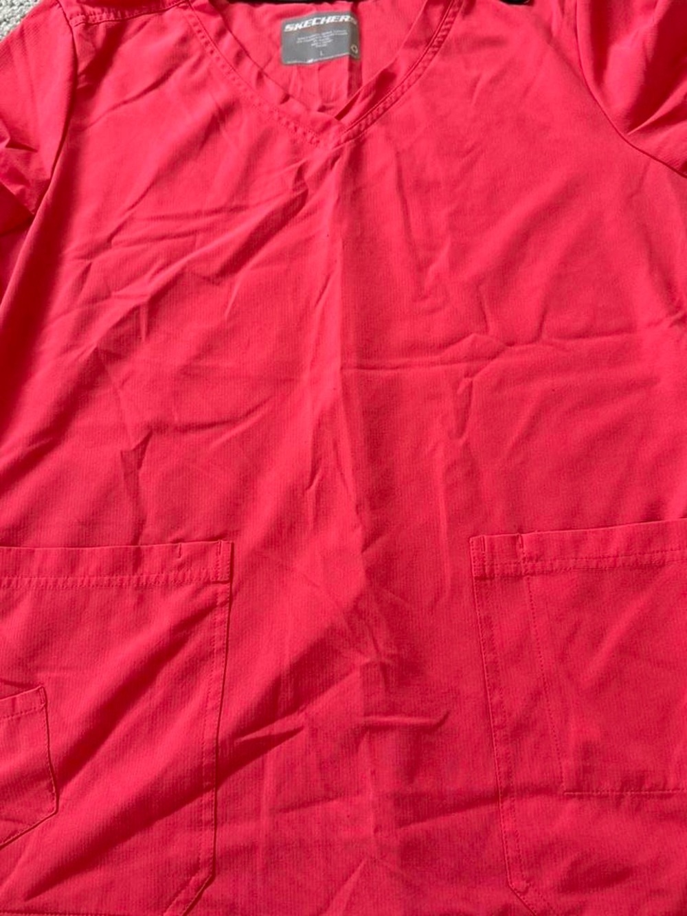 Skechers V-Neck Medical Scrub Top in Vibrant Orange SIZE LARGE